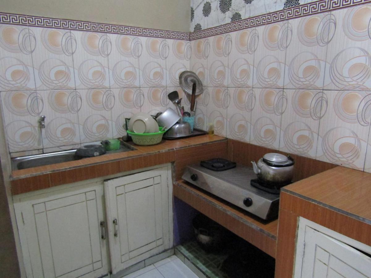 Penginapan Melati Sarangan Exterior foto