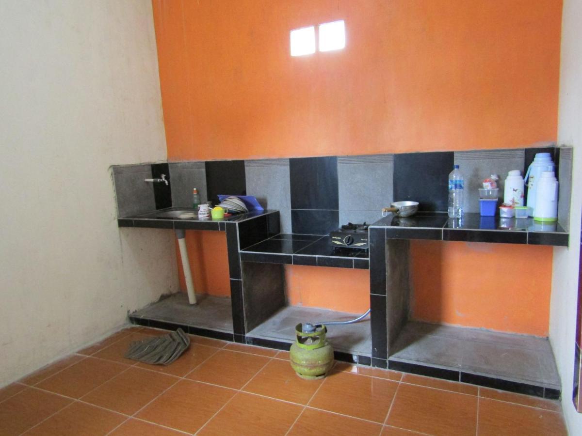 Penginapan Melati Sarangan Exterior foto